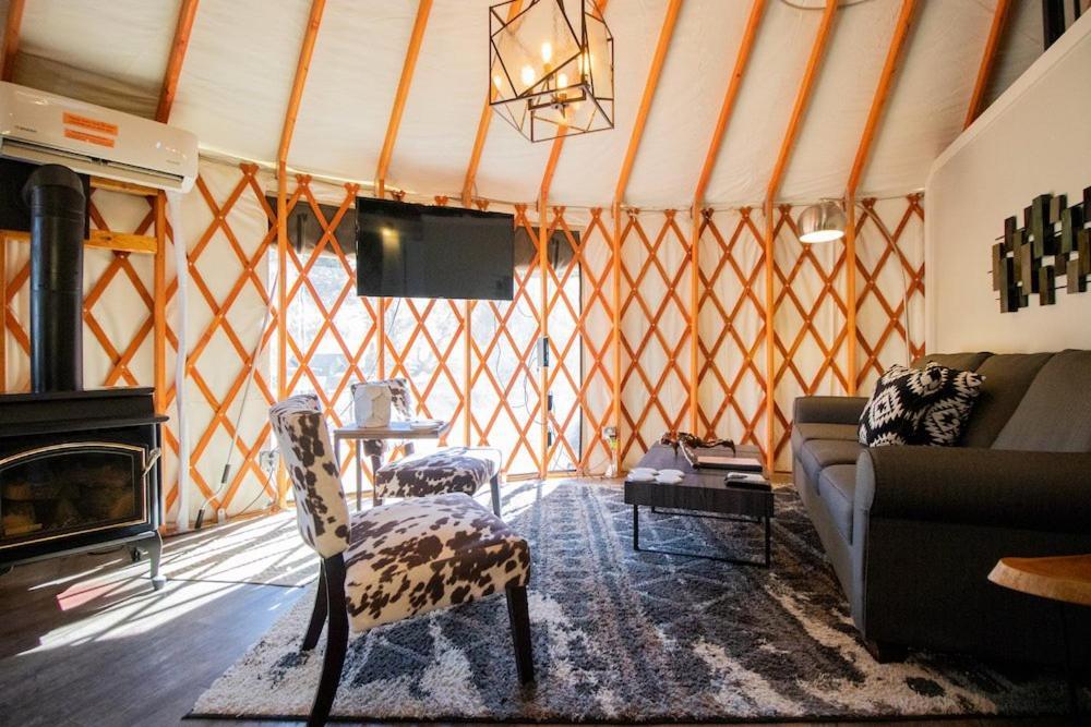 Yurts - Luxury Luxuszelt 2*