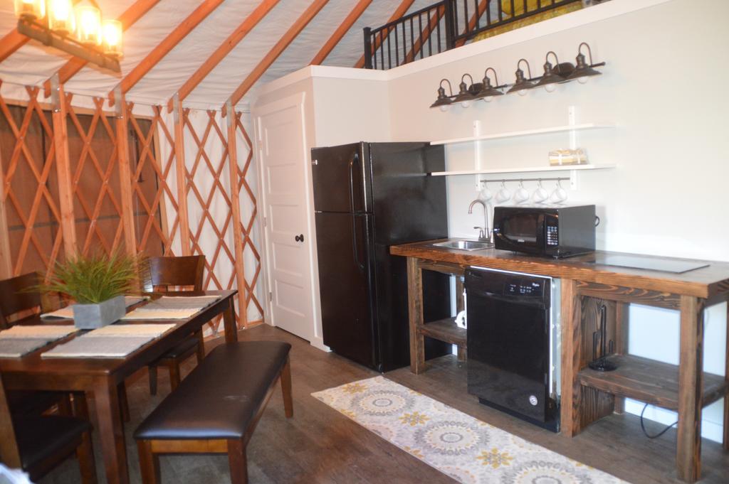 Yurts - Luxury Luxuszelt 2*